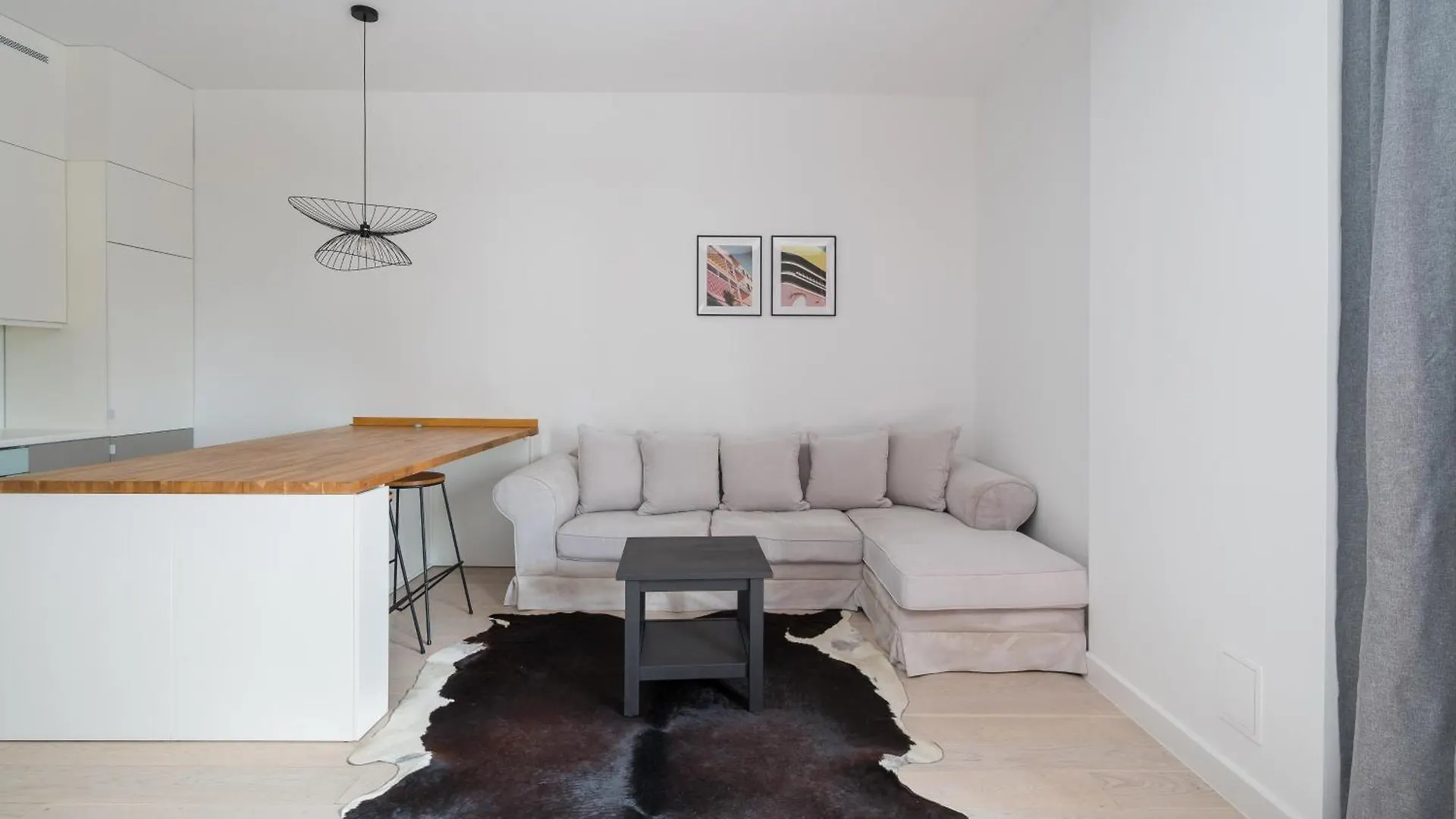 Plac Zbawiciela Deluxe Apartment Warsaw